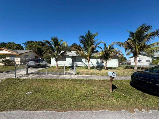 15023 SW 302nd Ter, Homestead, FL 33033