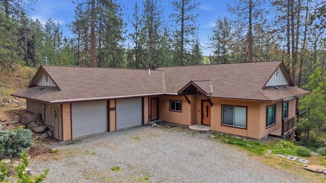 7710 E Beverly Dr, Spokane Valley, WA 99212 property photo