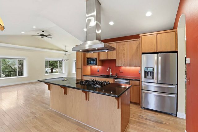 7710 E Beverly Dr, Spokane Valley, WA 99212
