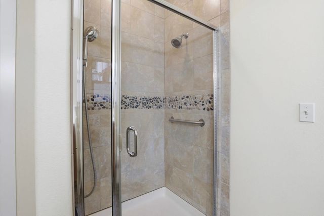 7710 E Beverly Dr, Spokane Valley, WA 99212