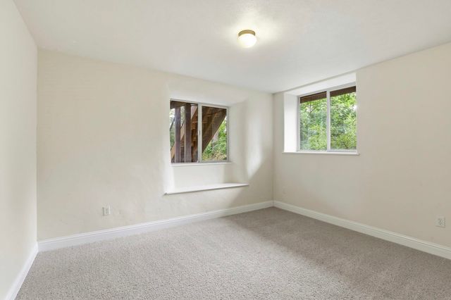7710 E Beverly Dr, Spokane Valley, WA 99212