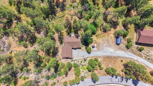 7710 E Beverly Dr, Spokane Valley, WA 99212