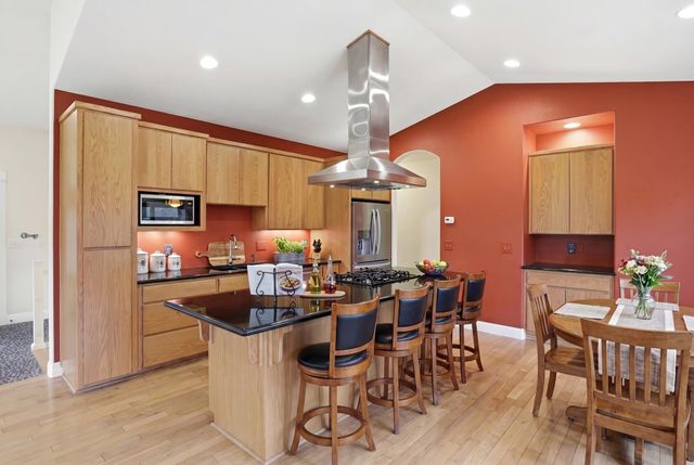 7710 E Beverly Dr, Spokane Valley, WA 99212