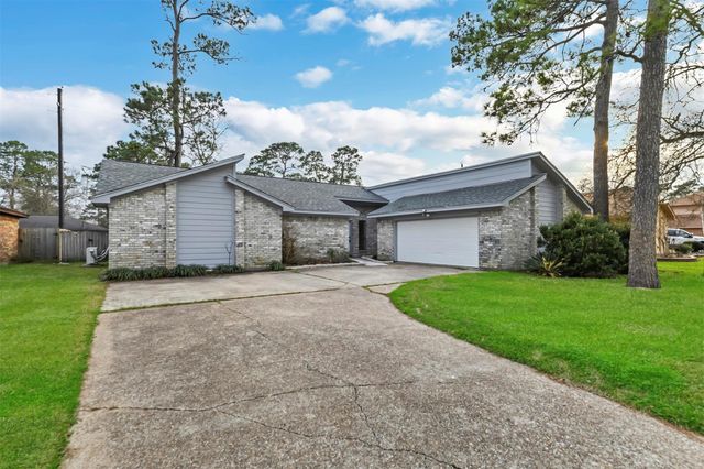 9842 Pinehurst Street, Baytown, TX 77521