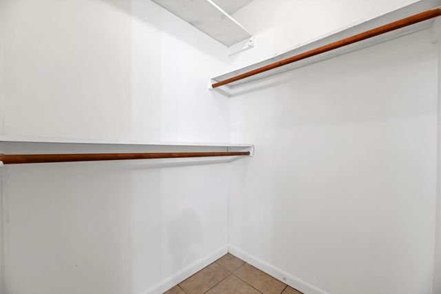 9842 Pinehurst Street, Baytown, TX 77521