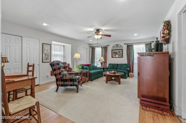 1120 DANFORTH DRIVE, Columbia, MO 65201