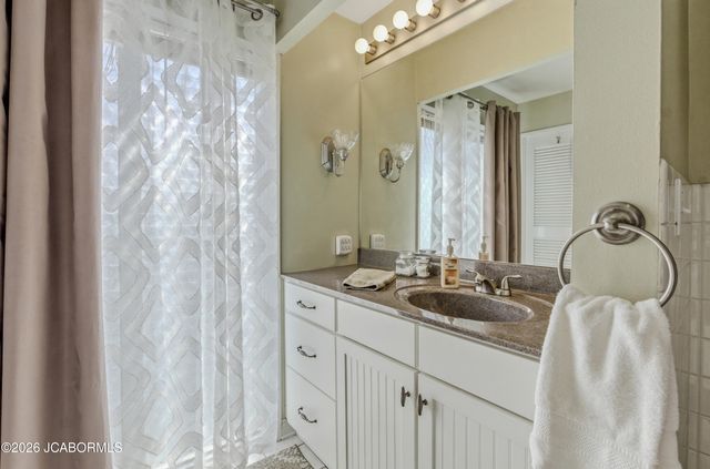 1120 DANFORTH DRIVE, Columbia, MO 65201