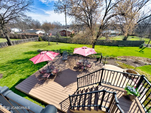 1120 DANFORTH DRIVE, Columbia, MO 65201