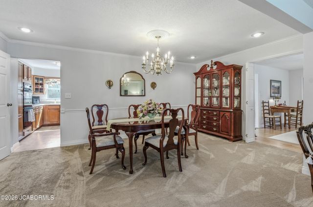 1120 DANFORTH DRIVE, Columbia, MO 65201