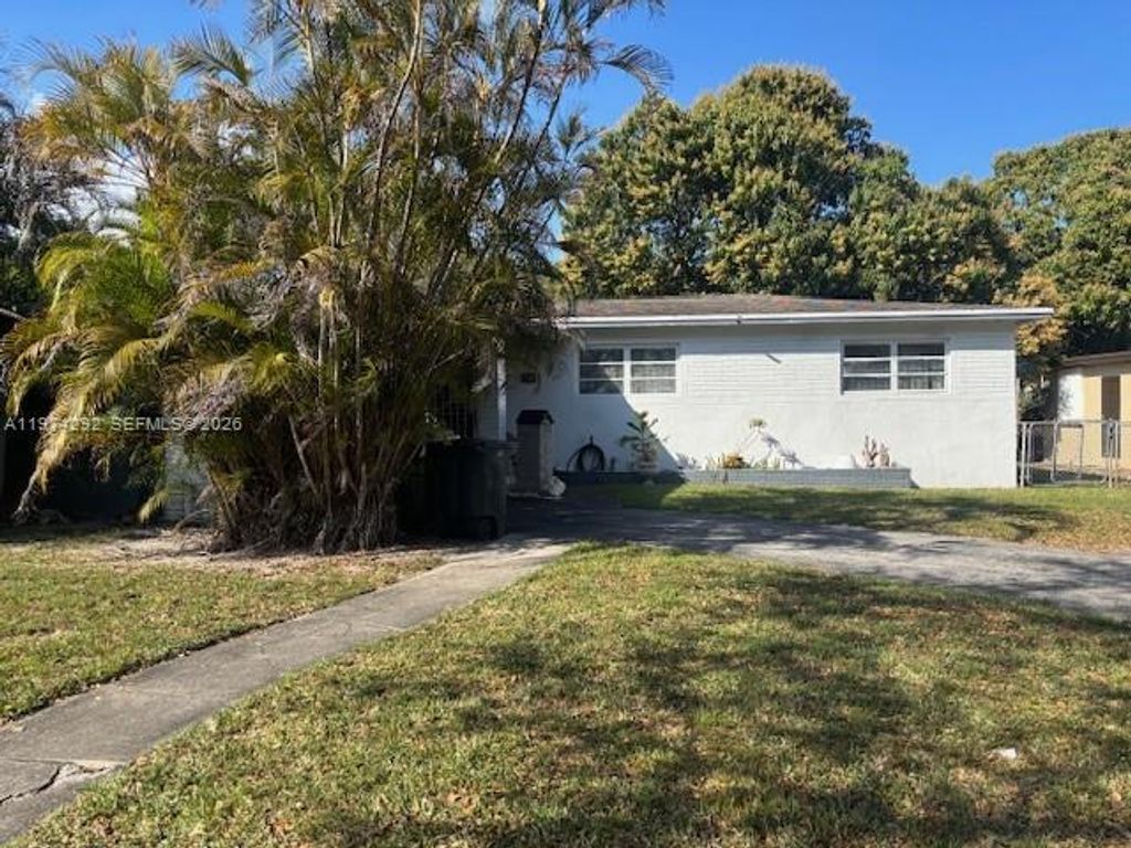 15 NE 130th Street, North Miami, FL 33161