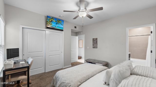 803 HC Gilbert Minjares Drive B, Socorro, TX 79927