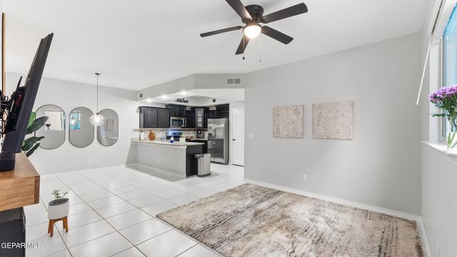 803 HC Gilbert Minjares Drive B, Socorro, TX 79927