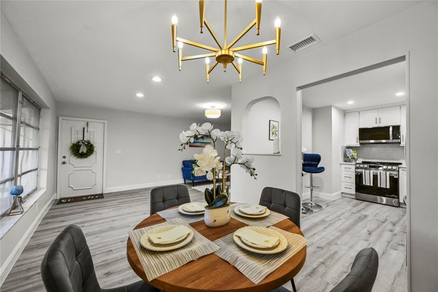 1084 NW 83rd Ave B-63, Fort Lauderdale, FL 33322