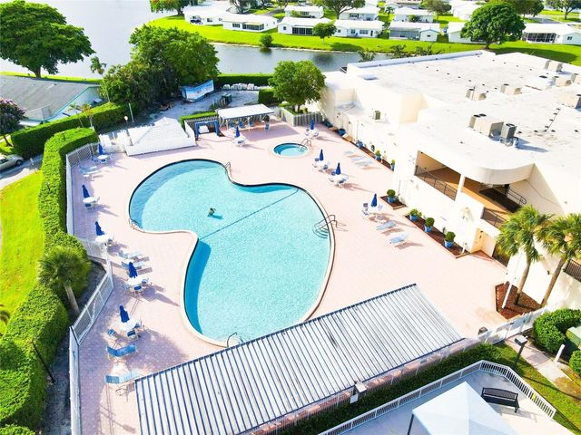 1084 NW 83rd Avenue B-63, Fort Lauderdale, FL 33322