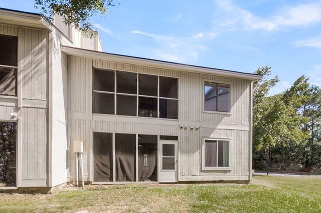 1005 Waterwood Drive, Goose Creek, SC 29445