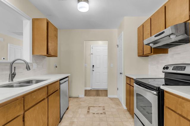1005 Waterwood Drive, Goose Creek, SC 29445