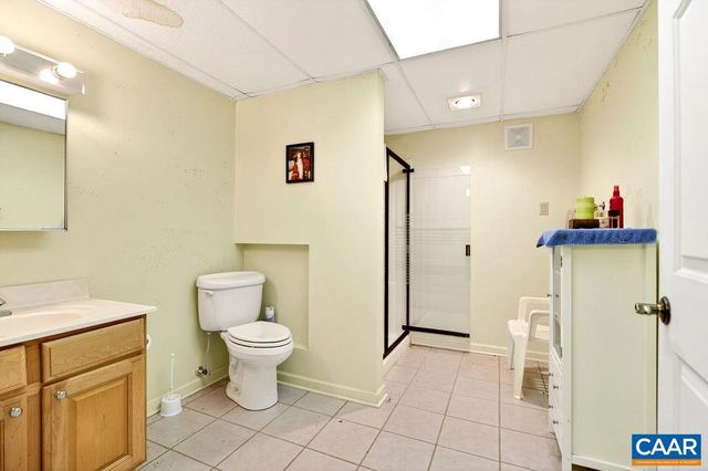 472 HORSESHOE MOUNTAIN RD, Roseland, VA 22967