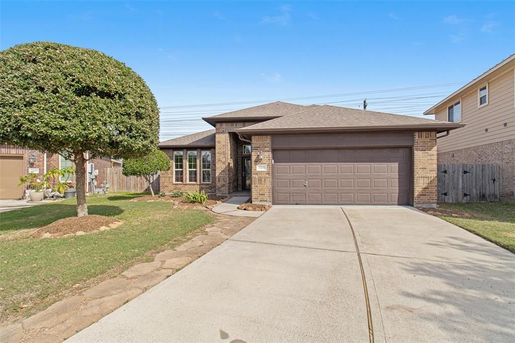 2451 Porto Way, League City, TX 77573