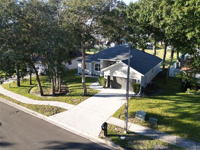 2560 TALL MAPLE LOOP, Ocoee, FL 34761