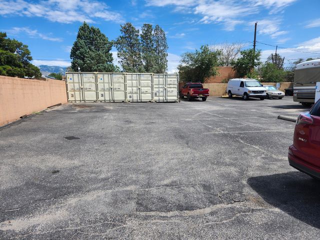 608 CHAMA Street NE, Albuquerque, NM 87108