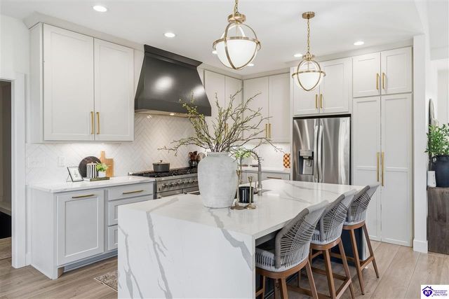 56 Still Meadow Ct, Elizabethtown, KY 42701