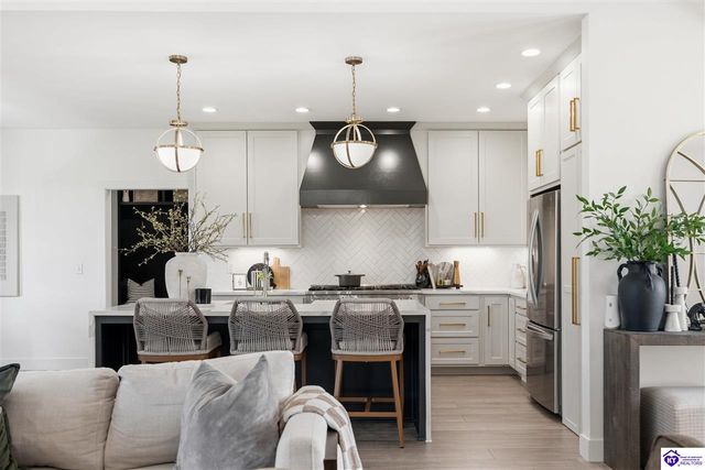 56 Still Meadow Ct, Elizabethtown, KY 42701