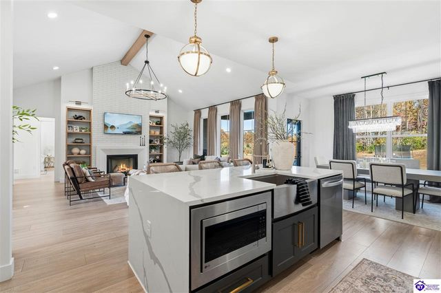 56 Still Meadow Ct, Elizabethtown, KY 42701