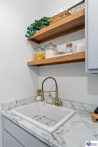 56 Still Meadow Ct, Elizabethtown, KY 42701