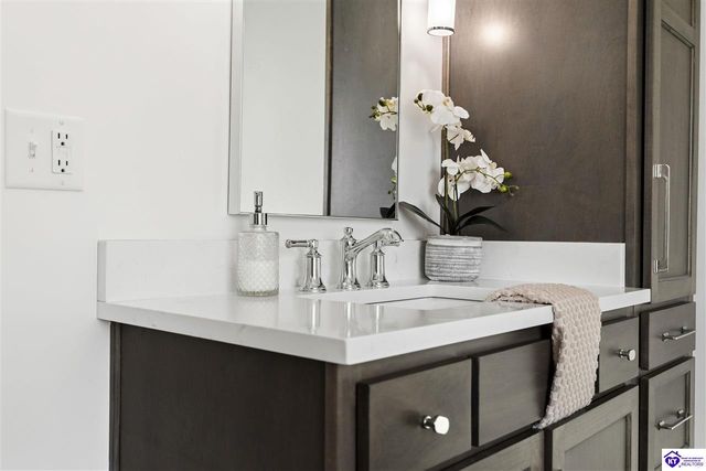 56 Still Meadow Ct, Elizabethtown, KY 42701