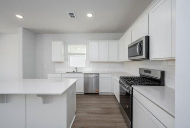 725 Meadowbrook Lane, Summerville, SC 29486