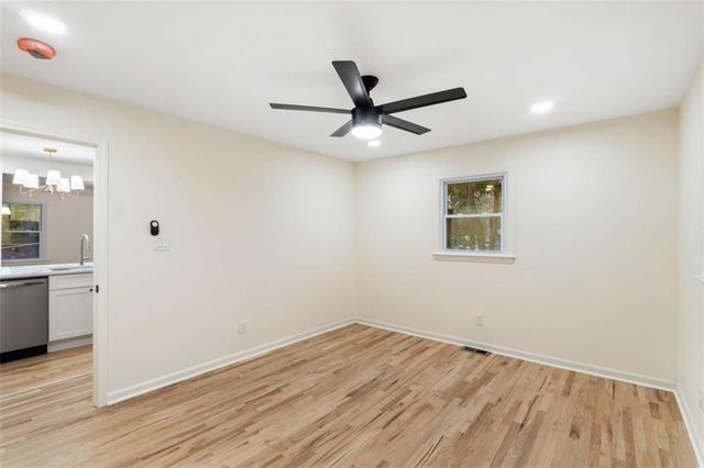 6048 BLACKHAWK Trail, Mableton, GA 30126