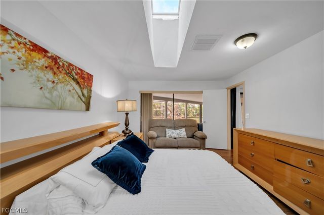 4126 SE 1st CT, Cape Coral, FL 33904