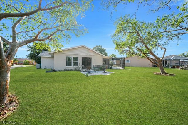 4126 SE 1st CT, Cape Coral, FL 33904