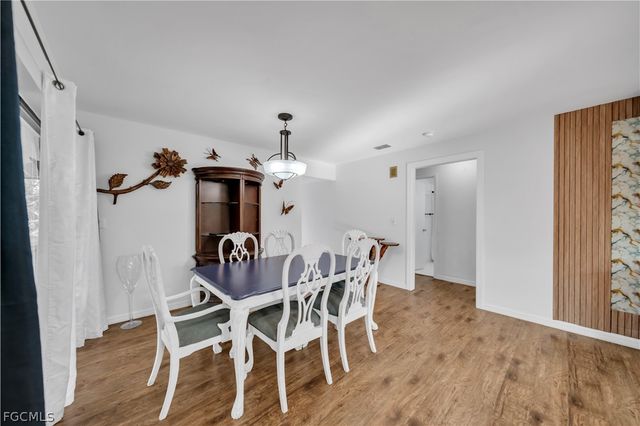 4126 SE 1st CT, Cape Coral, FL 33904