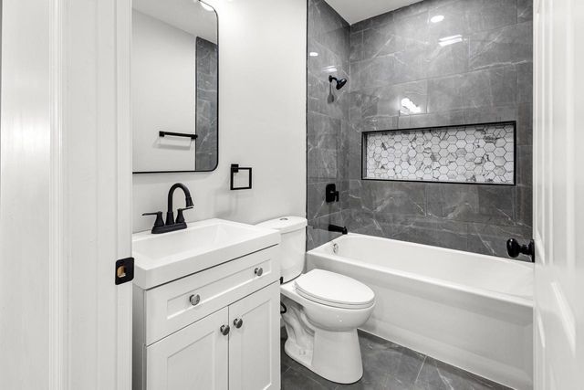 2774 N 7th STREET, Milwaukee, WI 53212