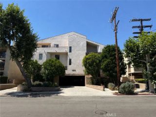 11939 Weddington Street 106, Valley Village, CA 91607