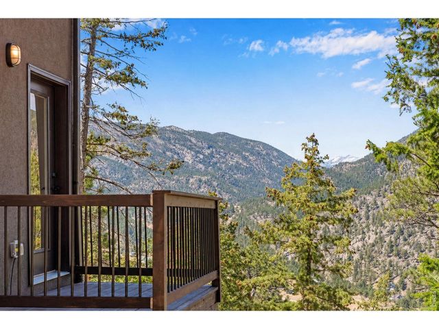 80 Lookout Dr, Lyons, CO 80540