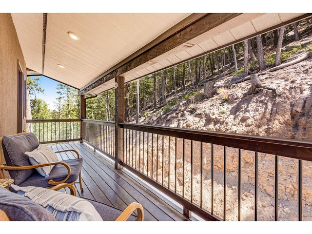 80 Lookout Dr, Lyons, CO 80540