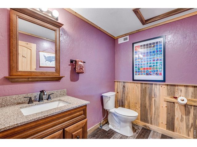 80 Lookout Dr, Lyons, CO 80540