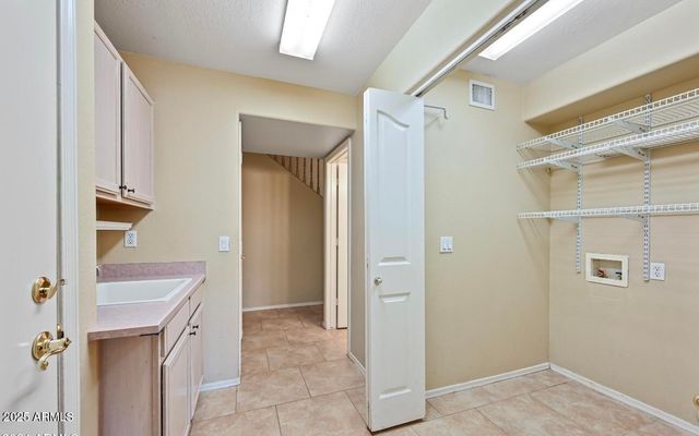 6923 W Laredo Street, Chandler, AZ 85226