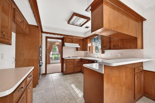 13726 Kingsride Lane, Houston, TX 77079