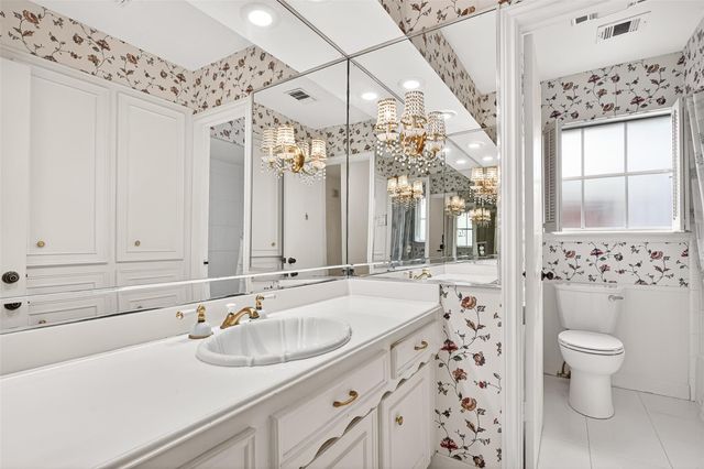 13726 Kingsride Lane, Houston, TX 77079