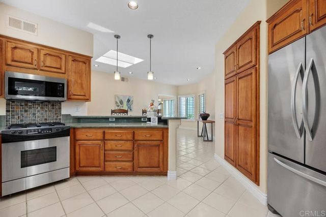 4976 Lamia Way, Oceanside, CA 92056