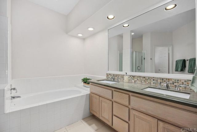 4976 Lamia Way, Oceanside, CA 92056