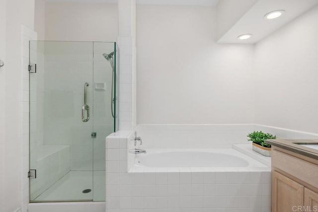 4976 Lamia Way, Oceanside, CA 92056