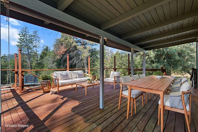 15309 Fawndale Road, Redding, CA 96003
