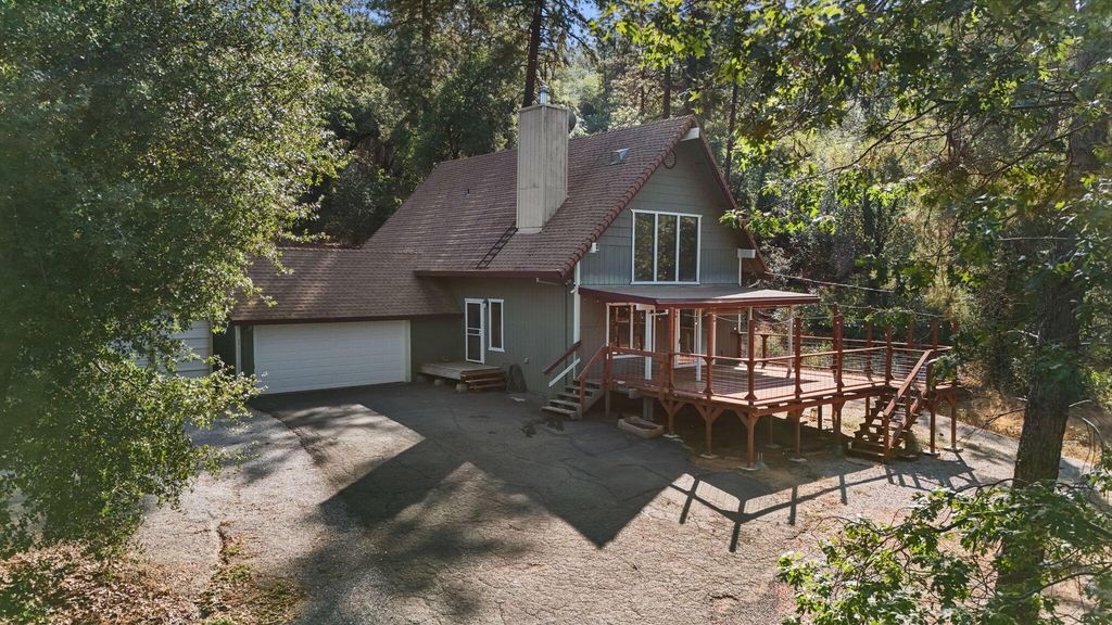 15309 Fawndale Road, Redding, CA 96003