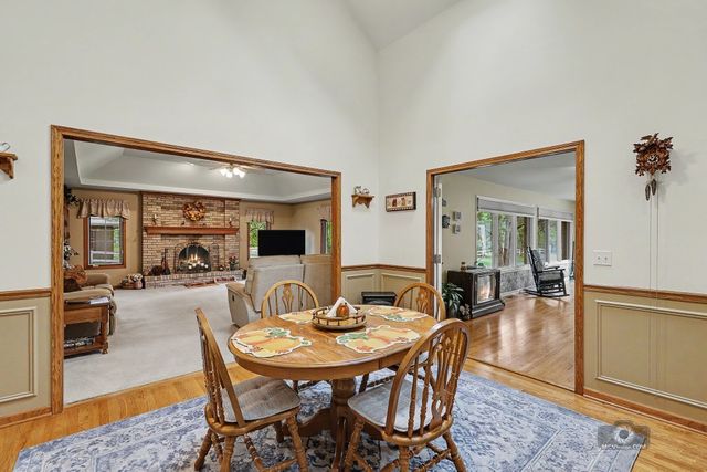 14615 W Hickory Avenue, Lemont, IL 60439