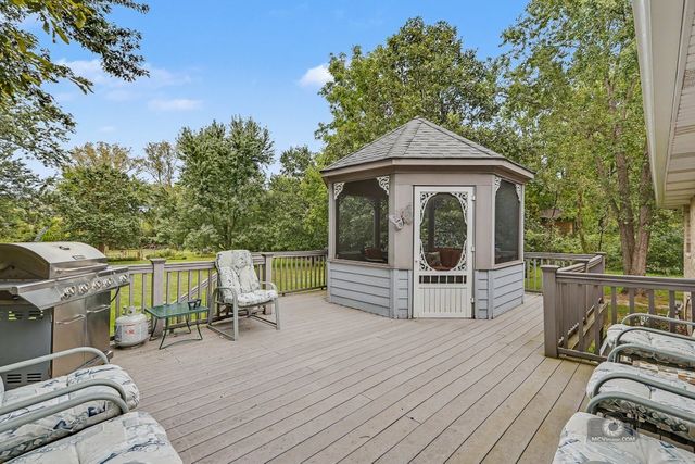 14615 W Hickory Avenue, Lemont, IL 60439