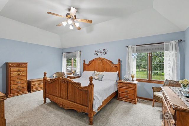 14615 W Hickory Avenue, Lemont, IL 60439